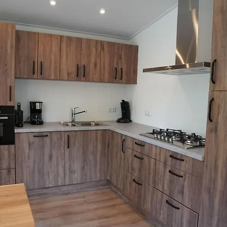 Vakantiehuis Nature-connected Modern *