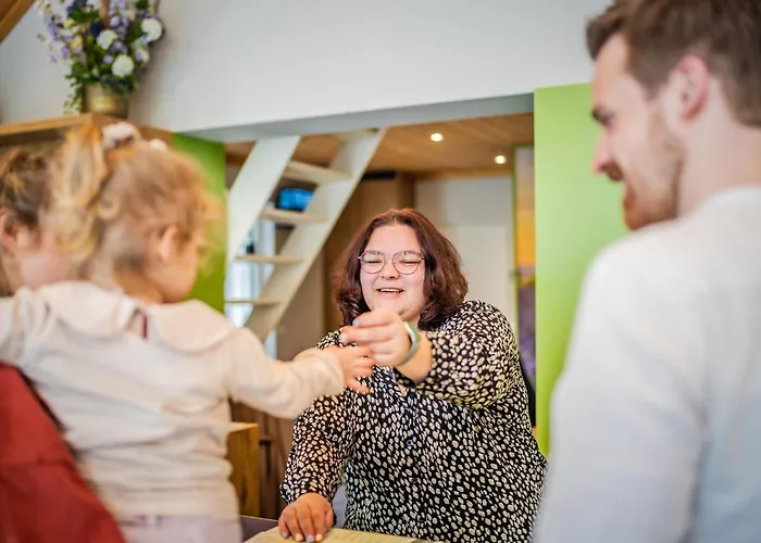 Nature-connected Modern * Hoenderloo