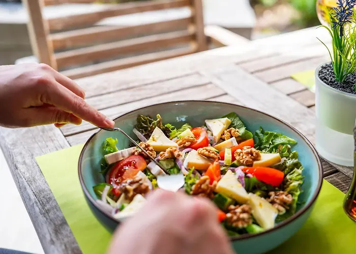 Nature-connected Modern * Hoenderloo